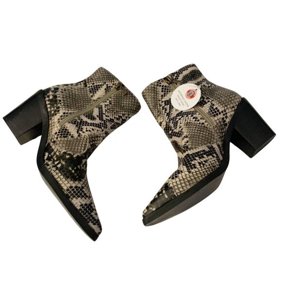 Blondo Bootie 7 NWT - Picture 2 of 9